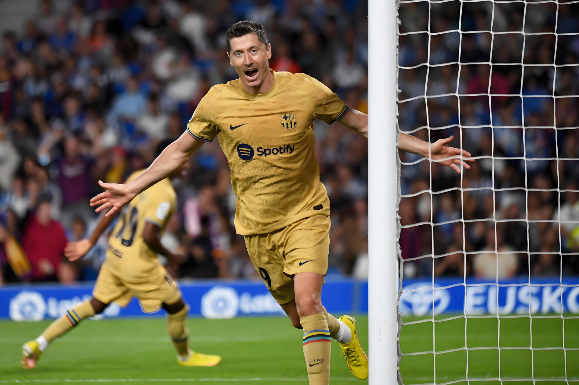 详细阅读:YABO-关于莱万多夫斯基在TL比赛中惊险取胜,战术调整引发热议!的信息 YABO-关于莱万多夫斯基在TL比赛中惊险取胜,战术调整引发热议!的信息