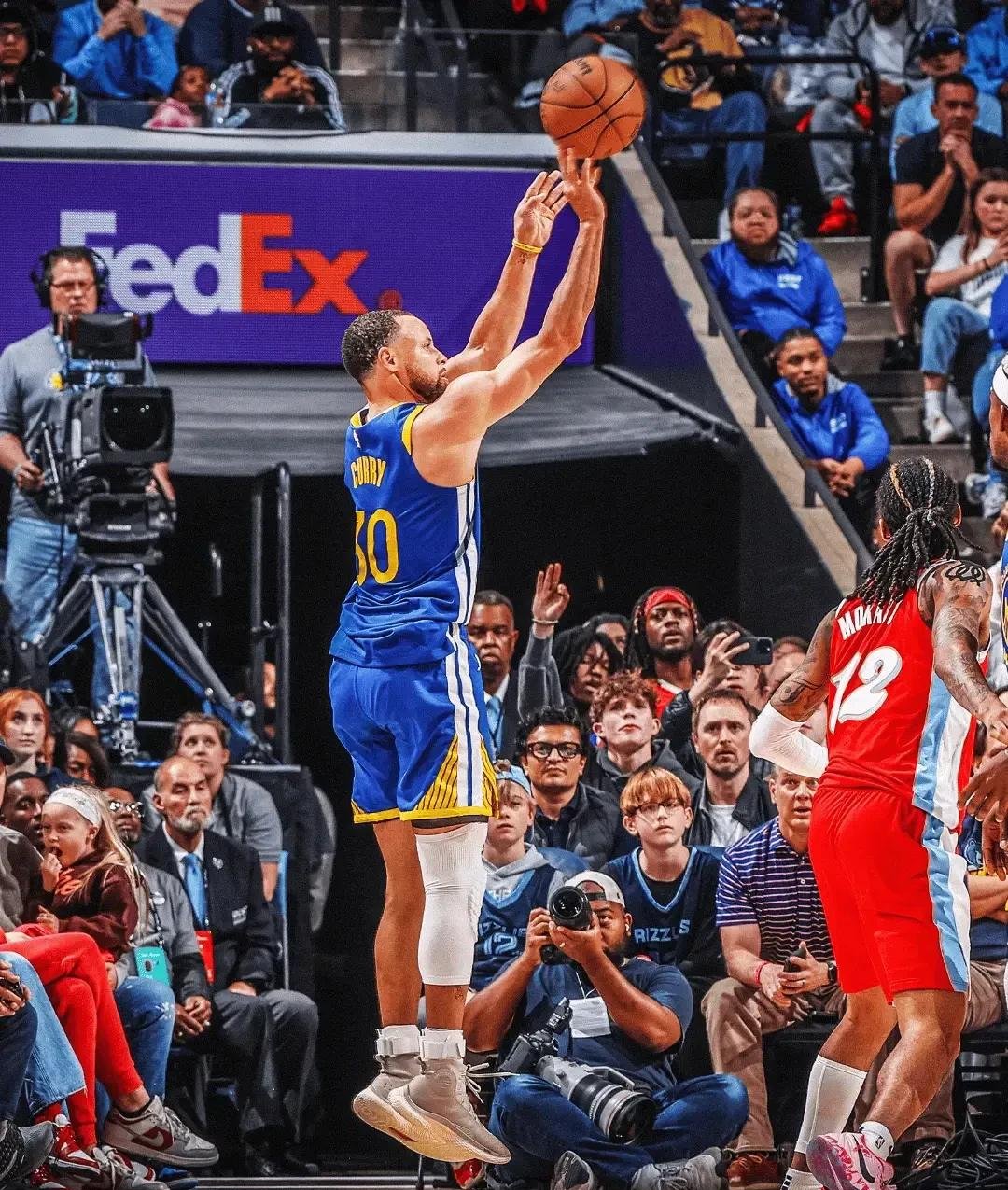 详细阅读:YABO-库里连续十五场比赛得分超过爆冷,美国队挑战极限!的简单介绍 YABO-库里连续十五场比赛得分超过爆冷,美国队挑战极限!的简单介绍