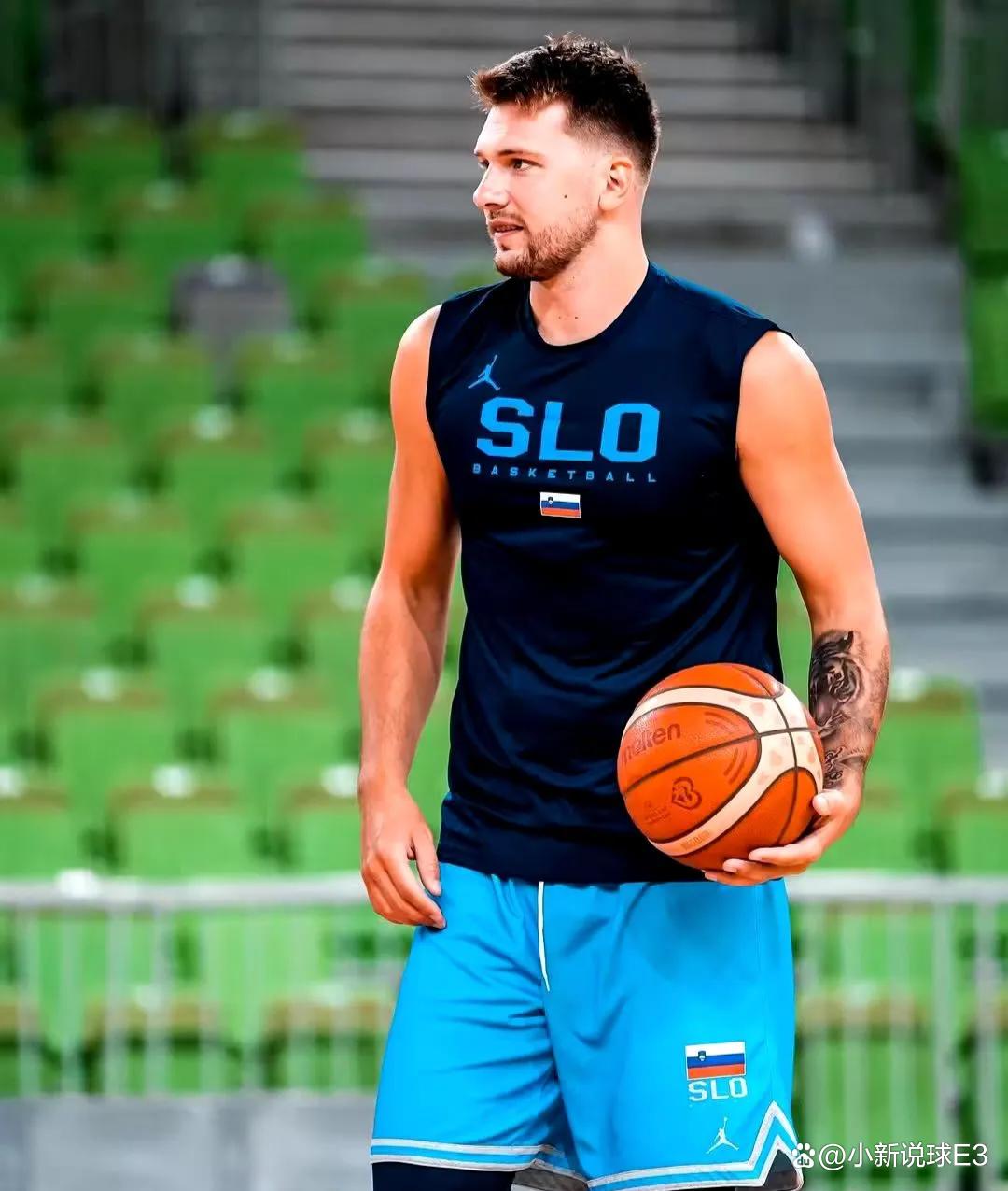 亚博体育-东契奇回归赛场,爆冷首场状态亮眼,加拿大队观众沸腾!的简单介绍